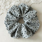 Gifty - Trendy Floral Hair Scrunchie