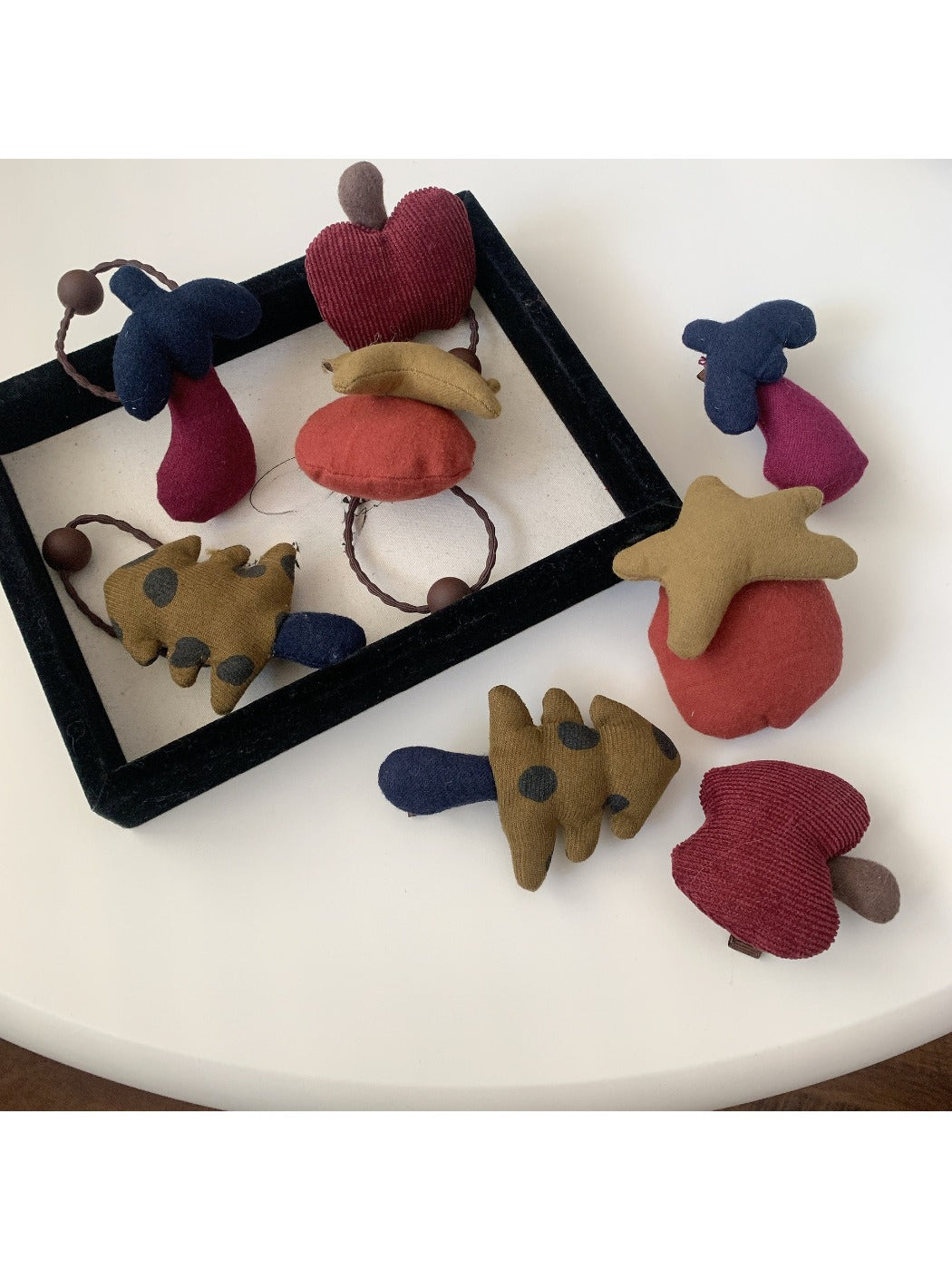 Gifty - Adorable Figure Hair Tie