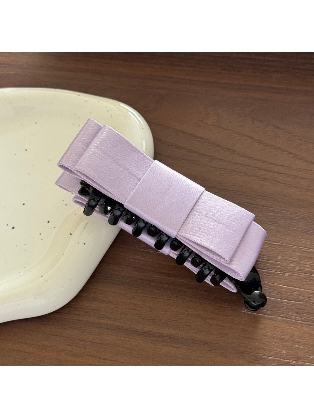 Beau - Sleek Bow Design Plastic Banana Clip