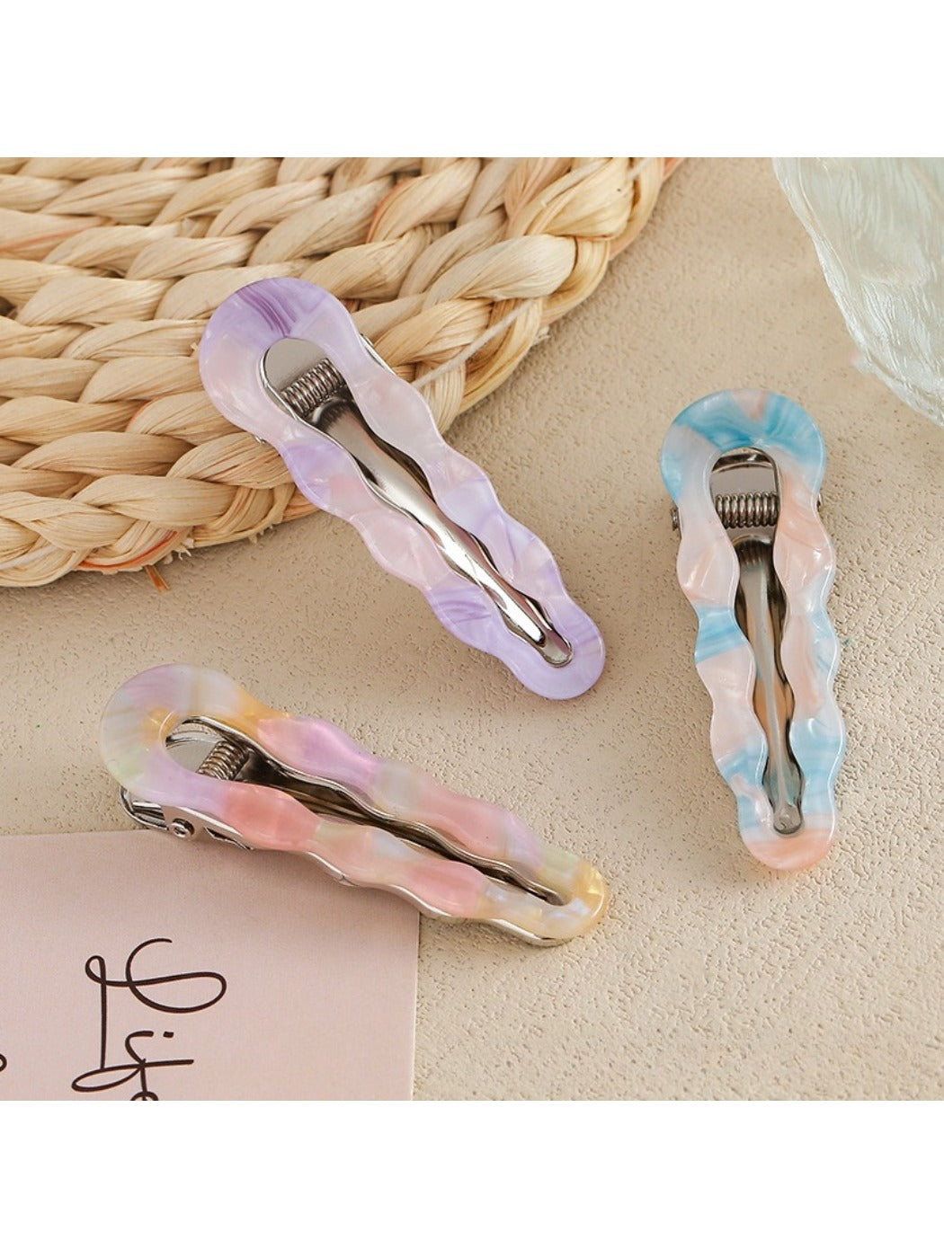 Beau - Spring Summer Wavy Shaped Hair Clip