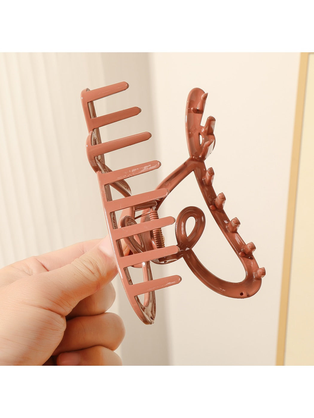 Beau - Pretty Heart Shaped Hair Clip