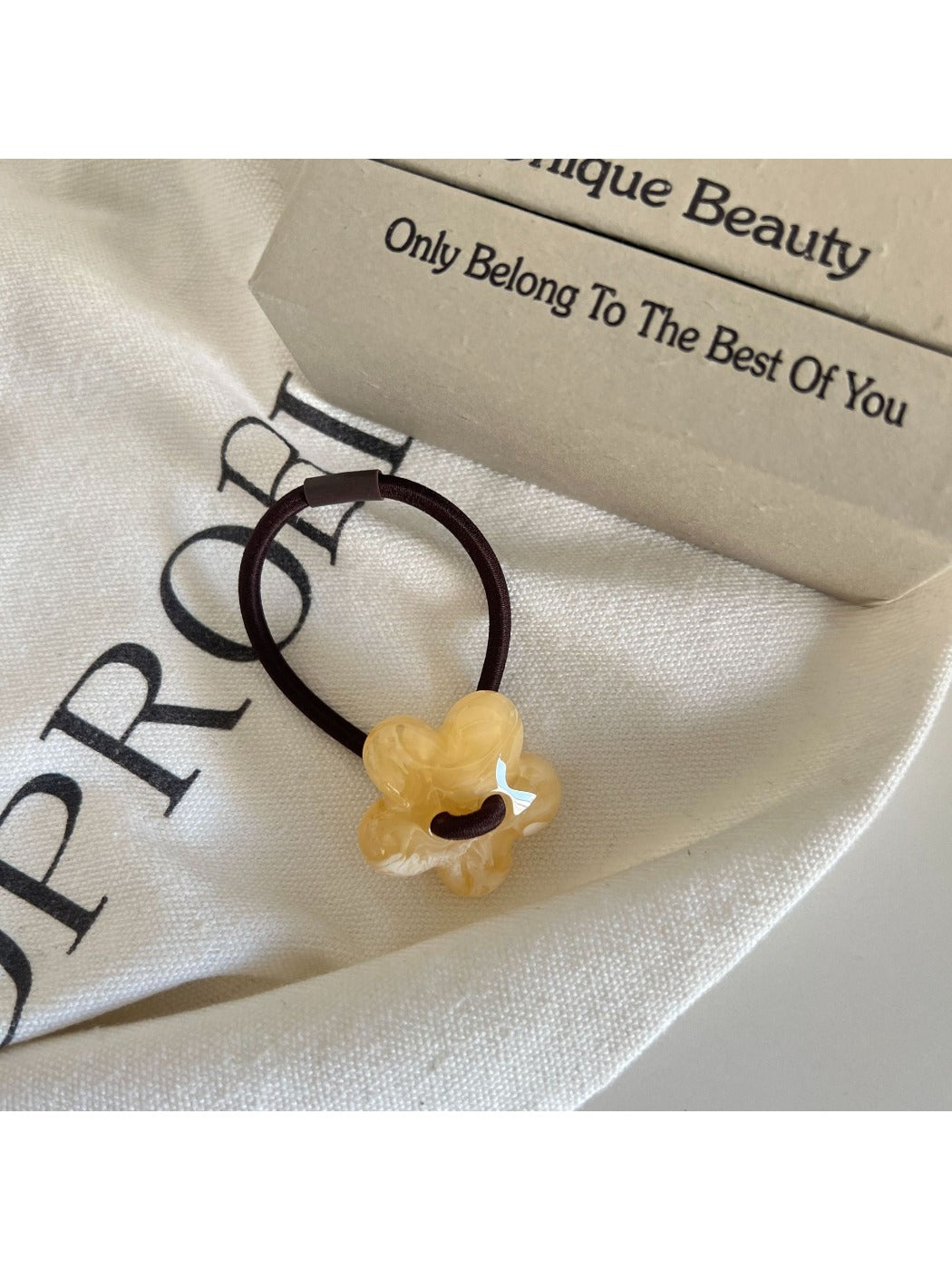 Gifty - Solid Floral Hair Tie