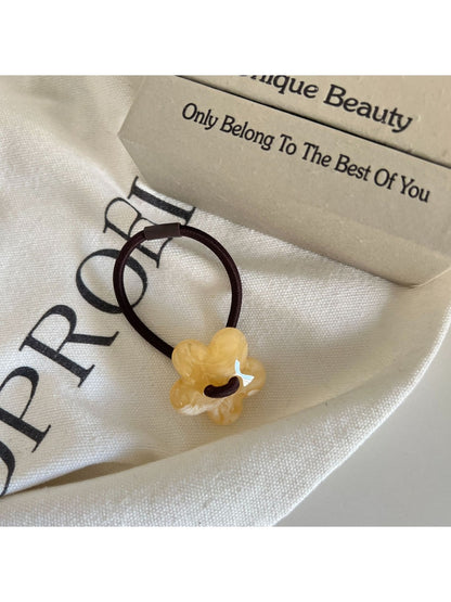Gifty - Solid Floral Hair Tie