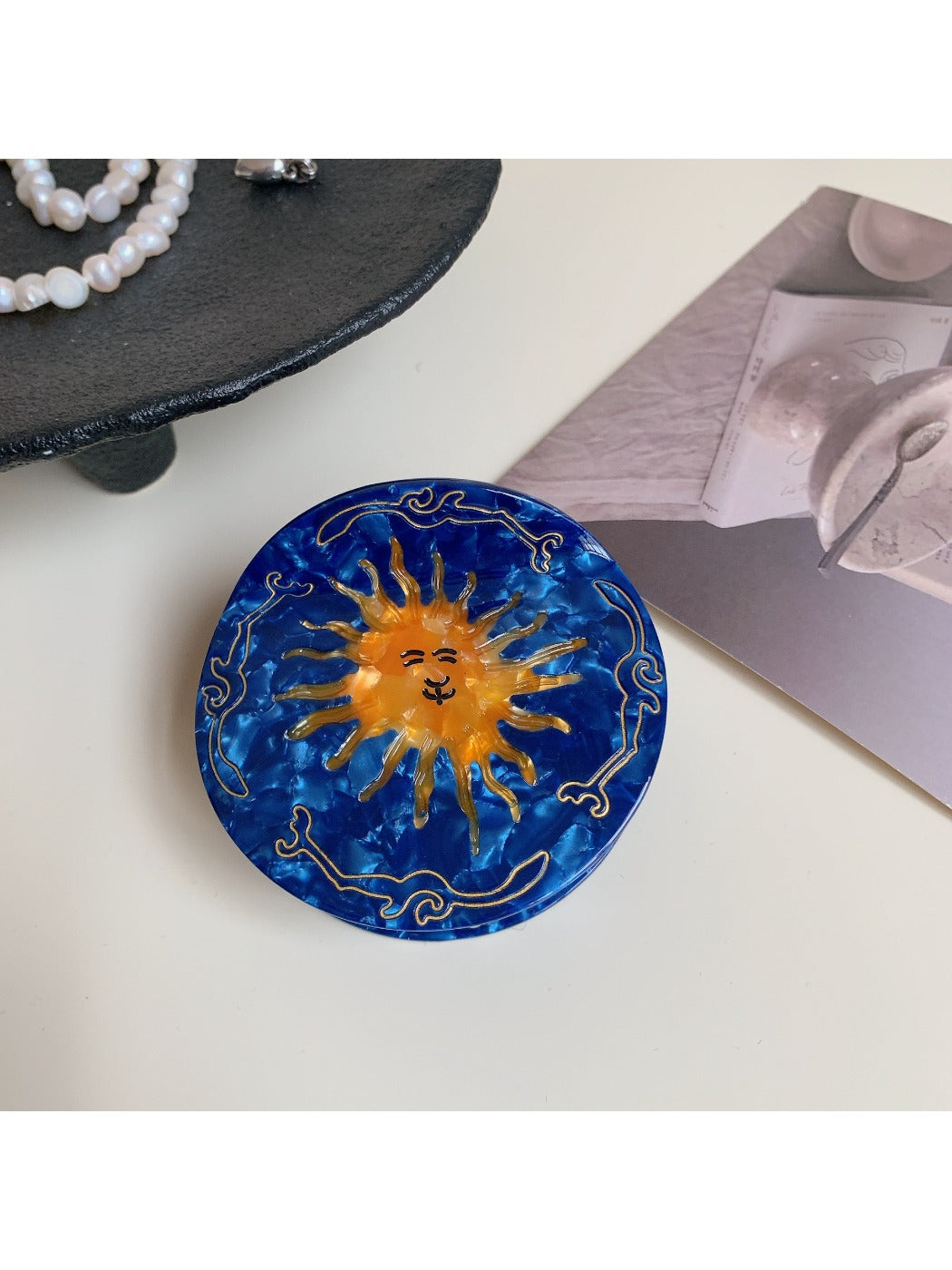Beau - Round Sun Pattern Acetate Hair Clip