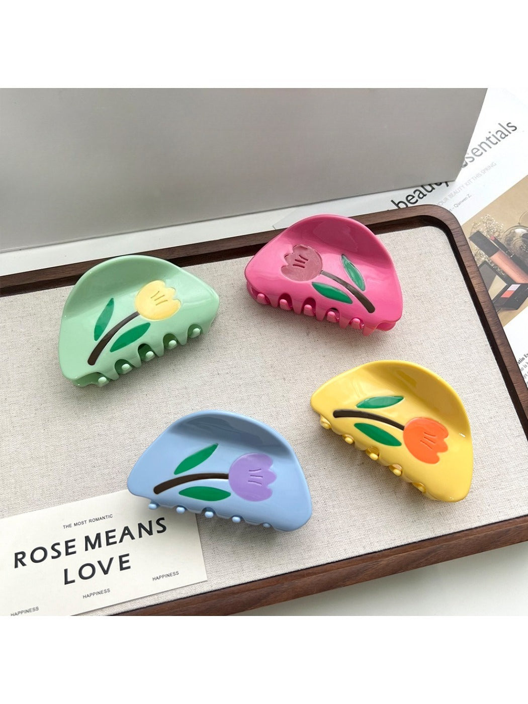 Beau - Cute Flower Shaped Acetate Hair Clip
