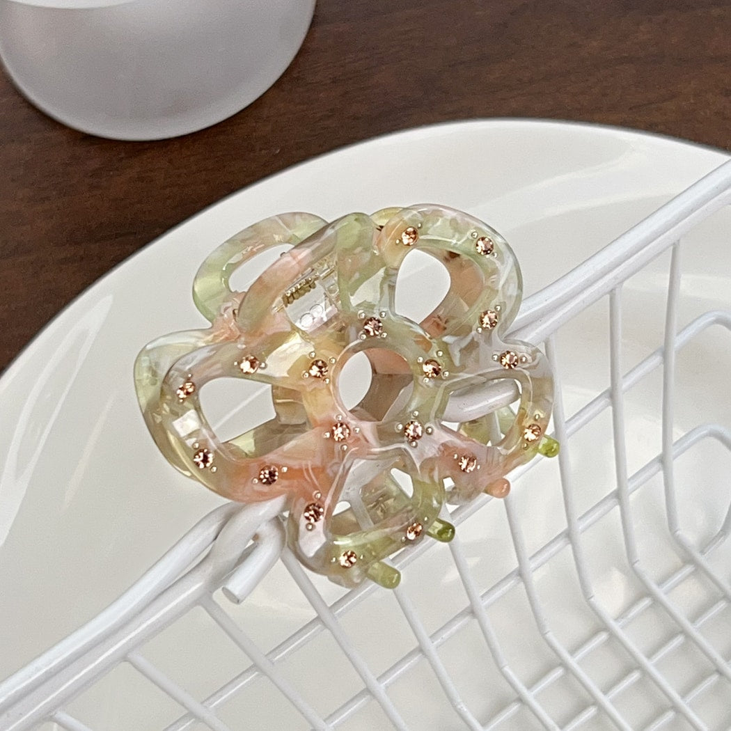 Beau - Openwork Flower Acetate Plate Claw Clip