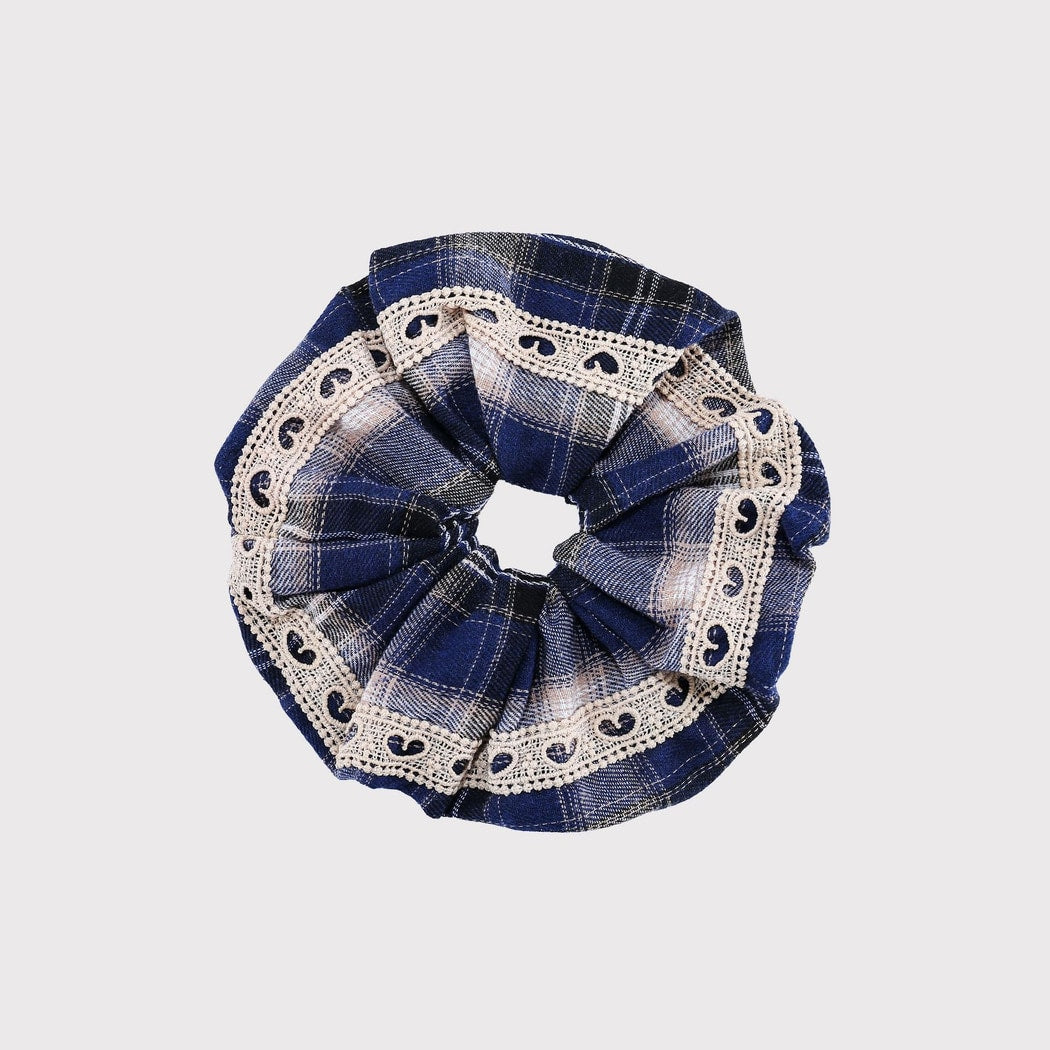 Gifty - Elegant Blue Plaid Lace Trim Scrunchie