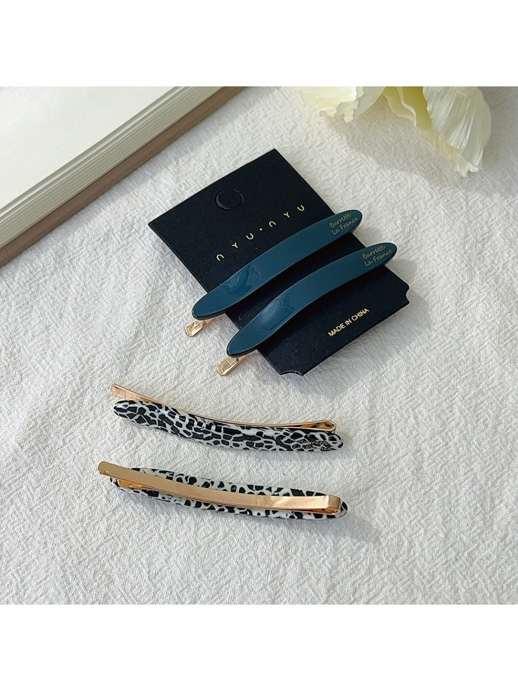 Beau - Beautiful Oval Acetate Hair Clip