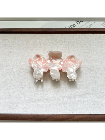 Beau - Three Mushrooms Shapes Hair Clip