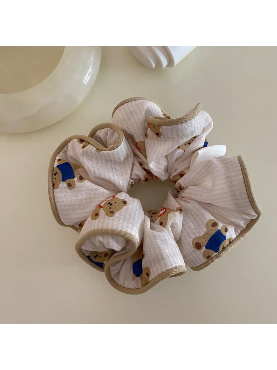 Gifty - Cute Bear Print Scrunchie
