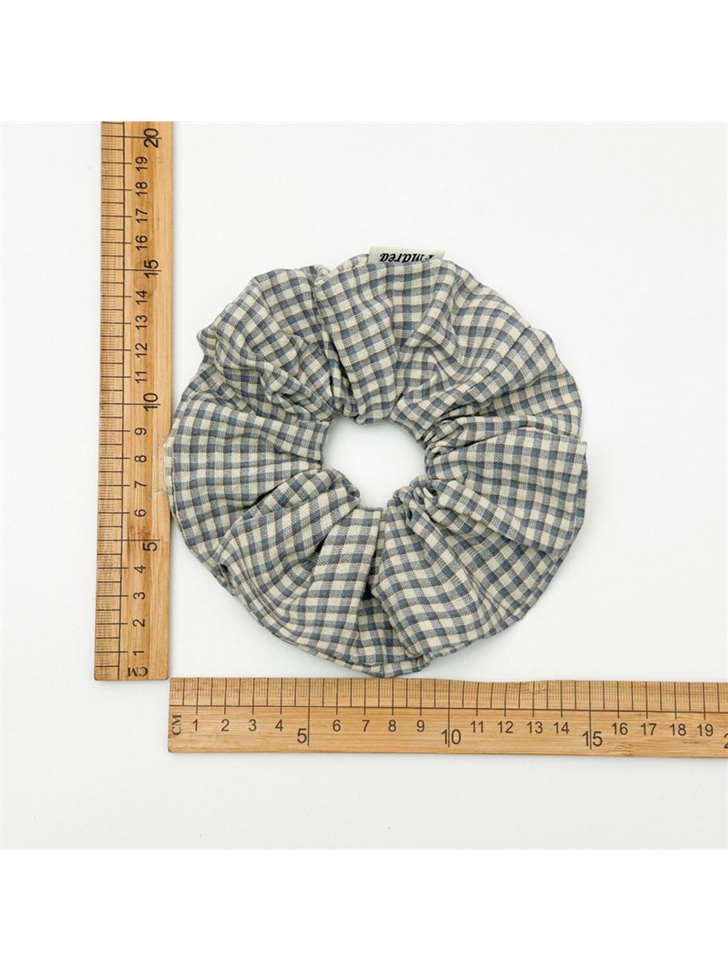 Gifty - Fresh Sweet Plaid Ruched Styling Scrunchie