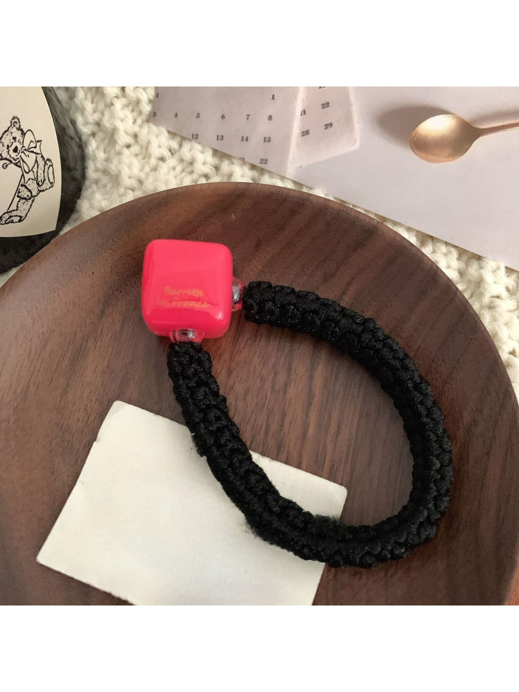 Gifty - Stylish Square Hair Tie