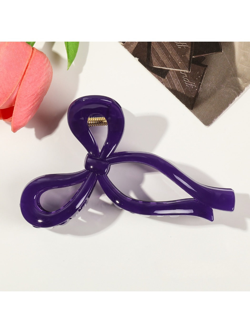 Beau - Large Hollow Out Bow Style Claw Clip