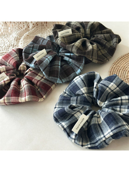 Gifty - Preppy Style Retro Plaid Scrunchie