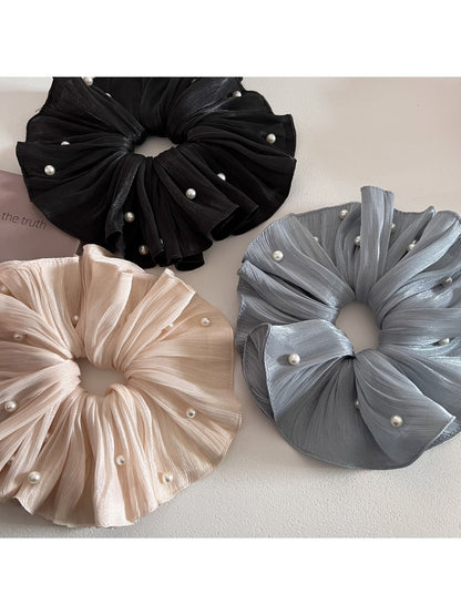 Gifty - Chic Vintage Glowing Scrunchie