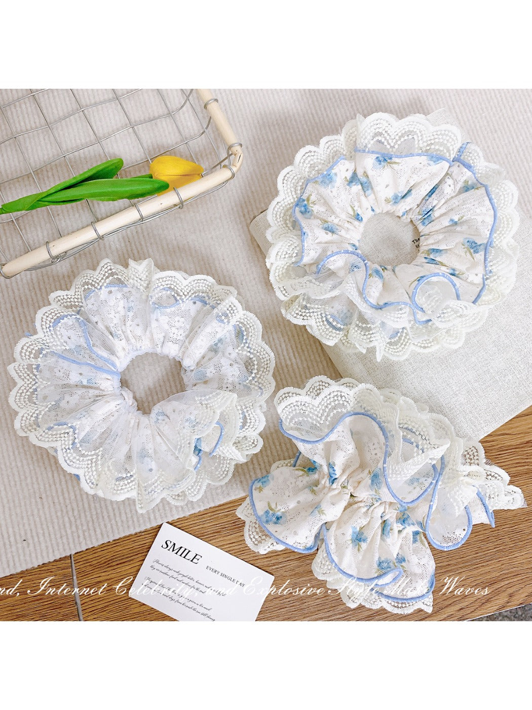 Gifty - Romantic Lace Floral Hair Circle