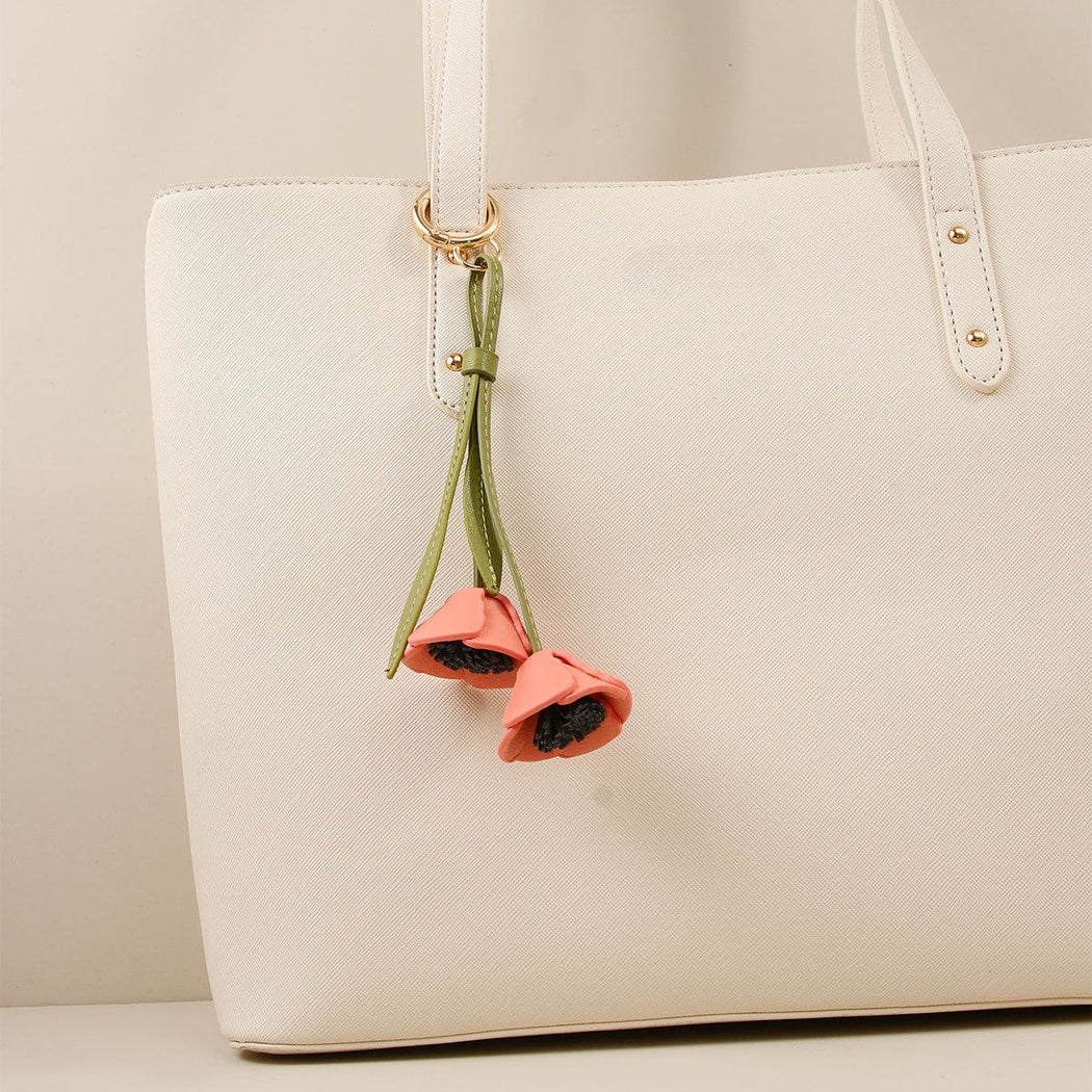 Keypus - Flower Pendant PU Keychain