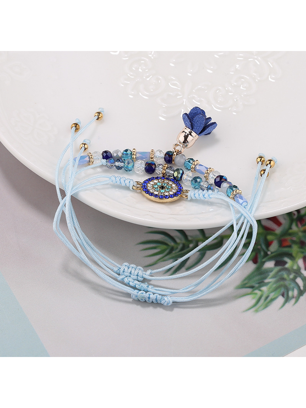 Lovra - Bohemian Beaded Flower Pendant Bracelet