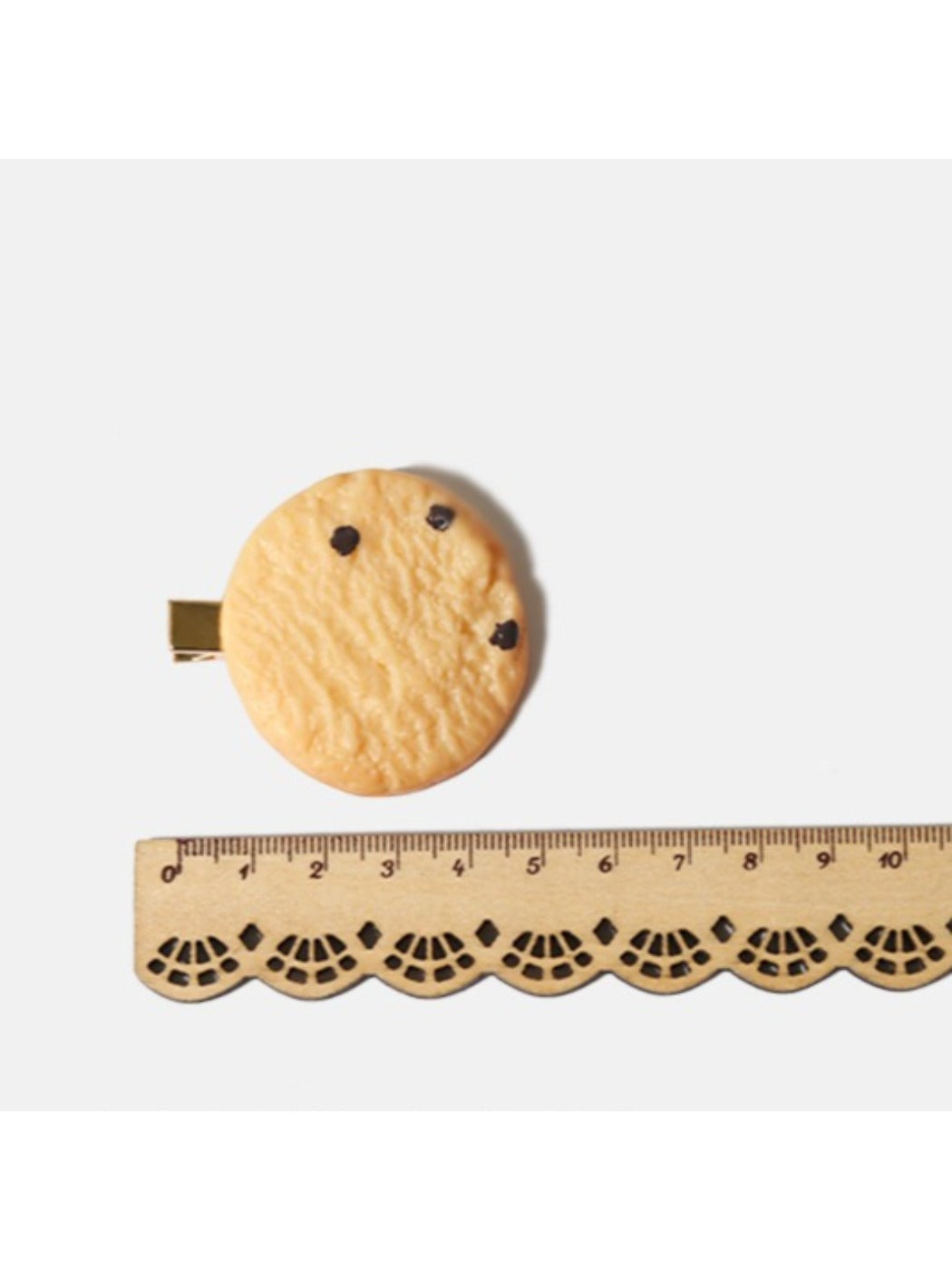 Beau - Cookie Shaped Hair Clip