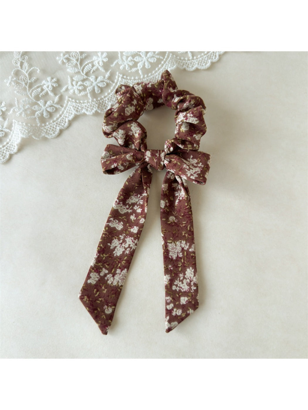 Gifty - Spring Inspired Bow Scrunchie