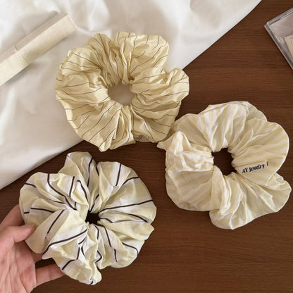Gifty - Striped Polyester Ruched Everyday Hair Scrunchie