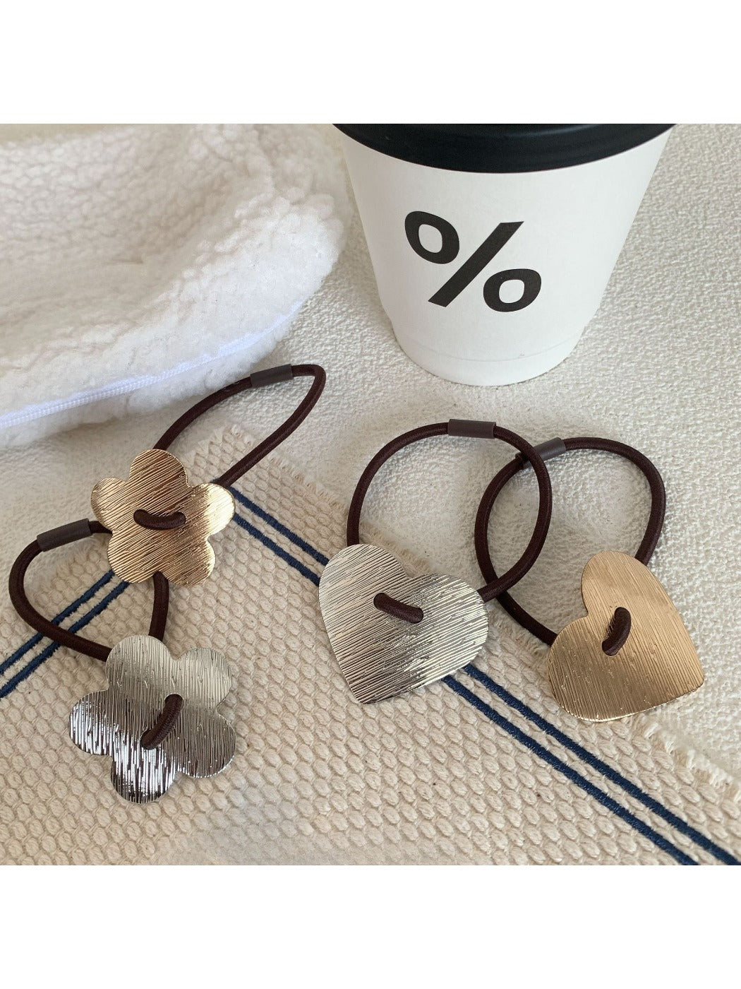 Gifty - High-Stretch Minimalist Hair Tie