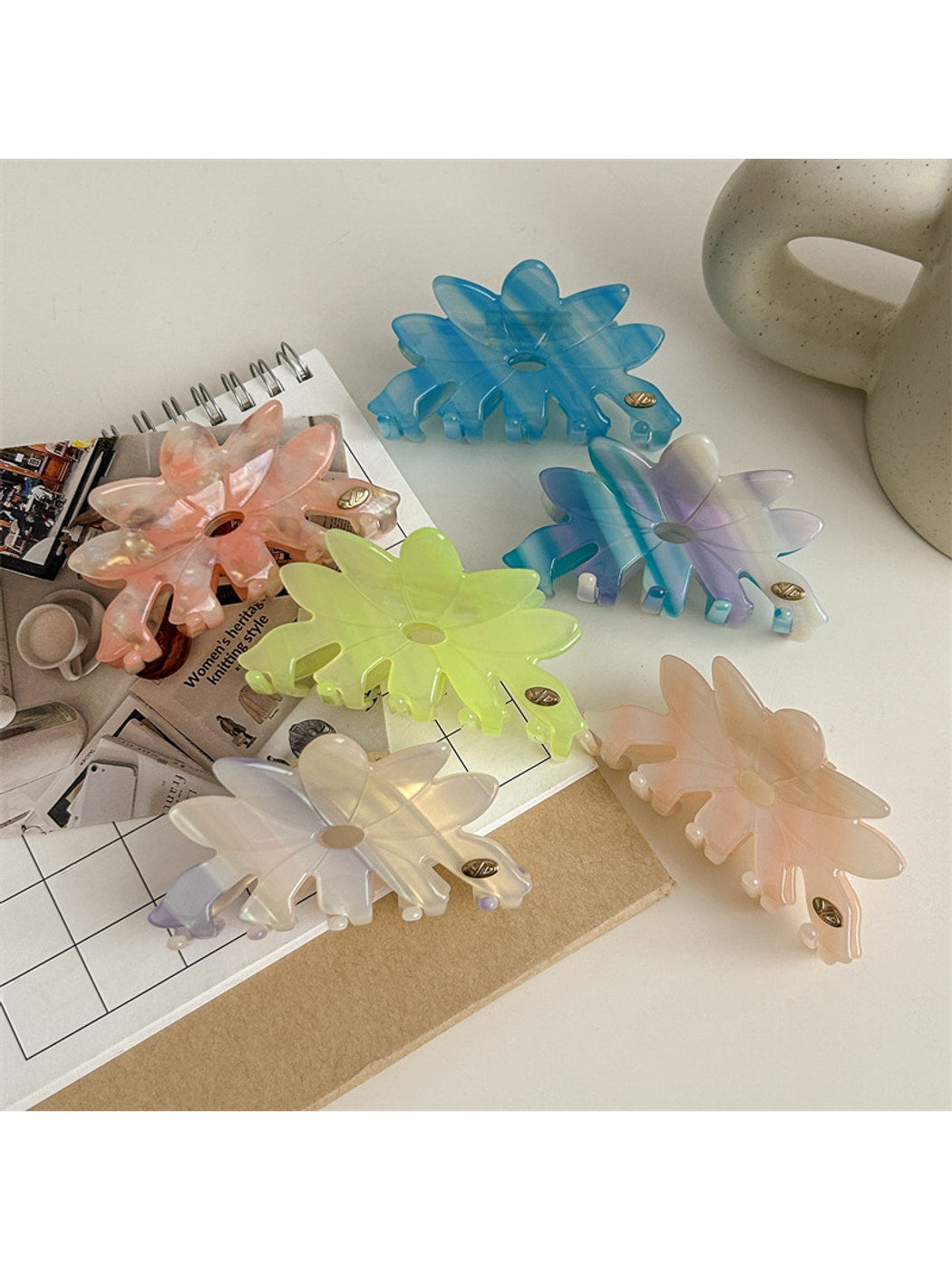 Beau - Glossy Flower Petal Hair Styling Claw Clip