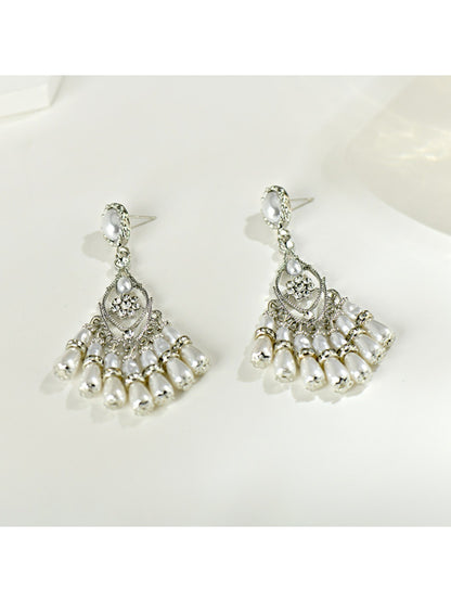 Earedge - French-Inspired Drop Earrings