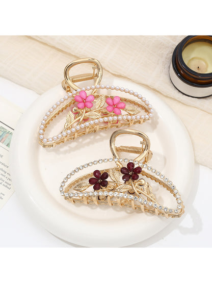 Beau - Sweet Floral Openwork Oval Claw Clip