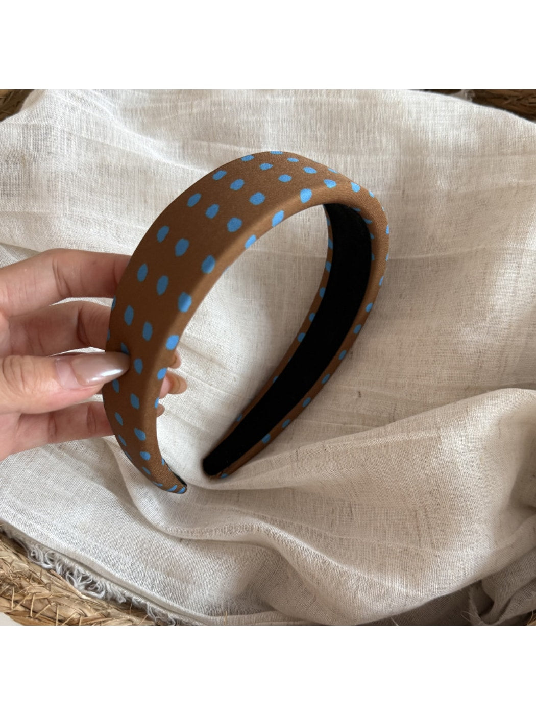 Gifty - Polka Dot Padded Fabric Wide Form Headband