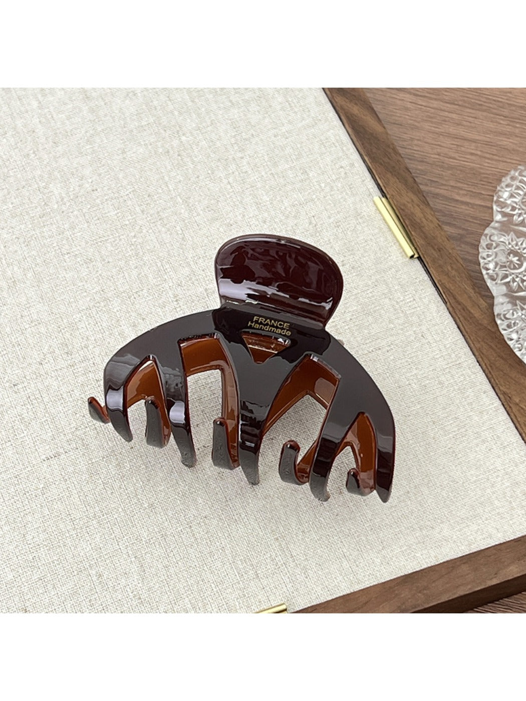 Beau - Retro Geometric Chunky Hair Claw Clip