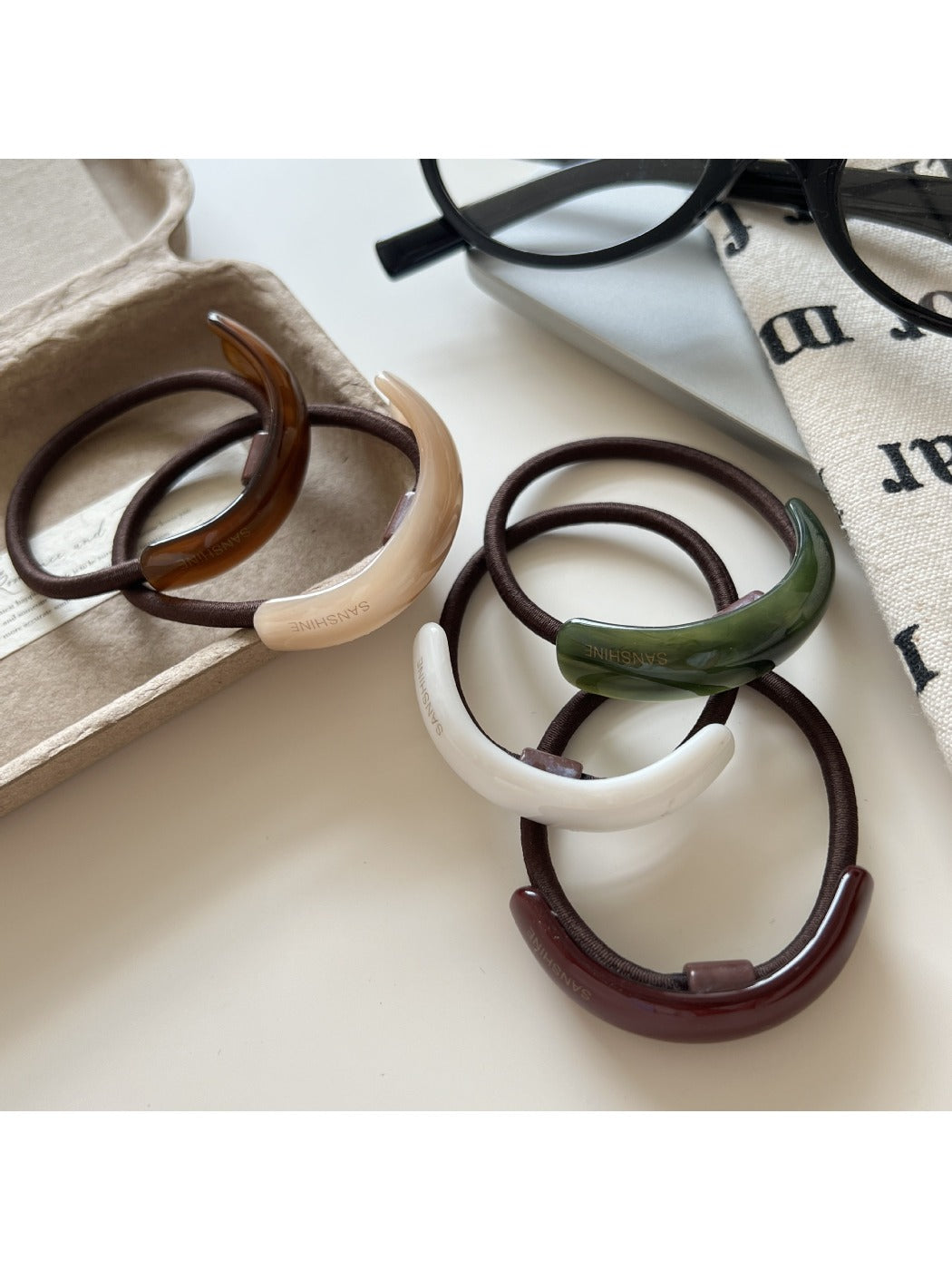 Gifty - Premium Solid Arc Hair Tie