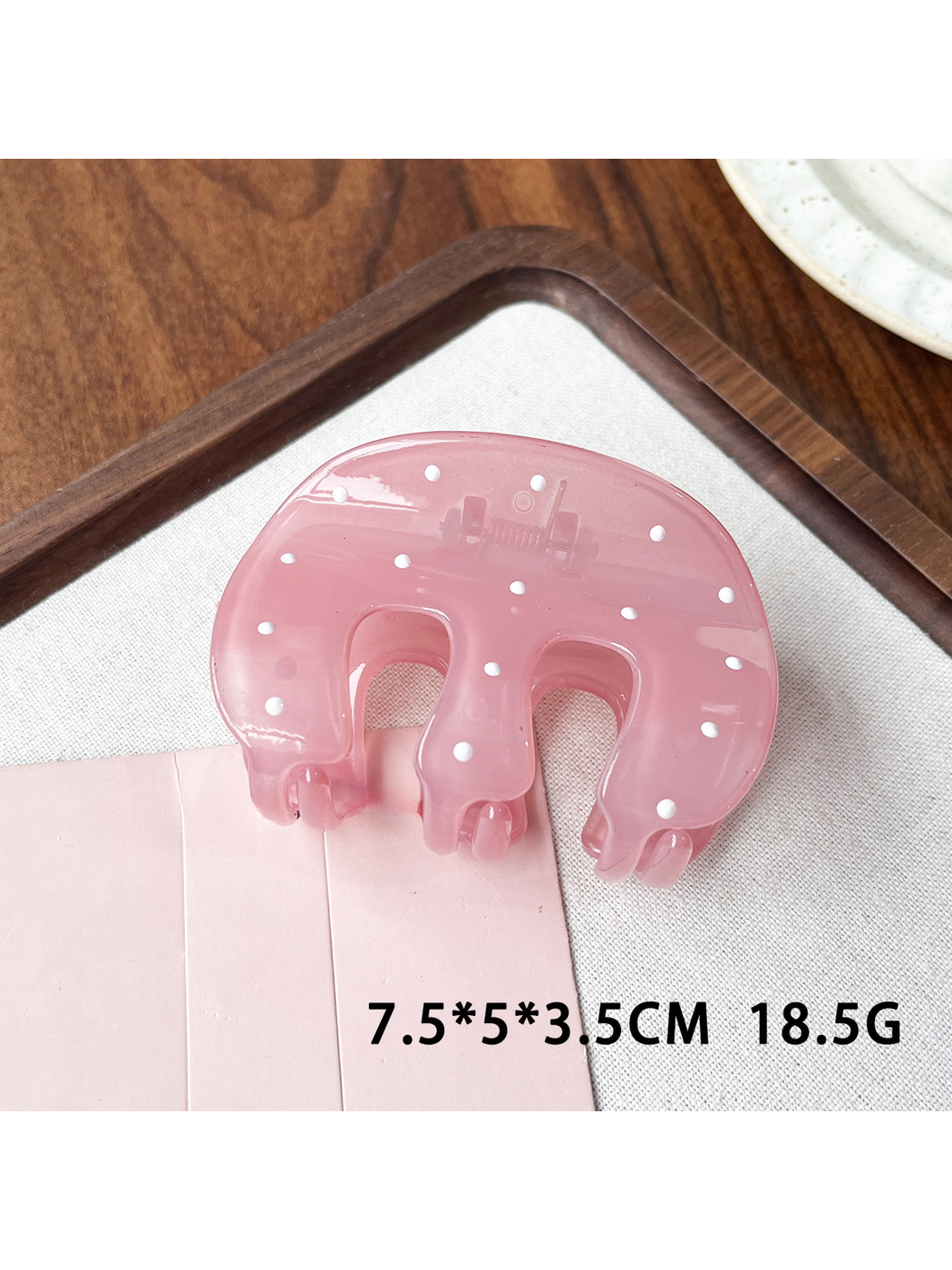 Beau - Lacquered Polka Dot Ring Accent Claw Clip