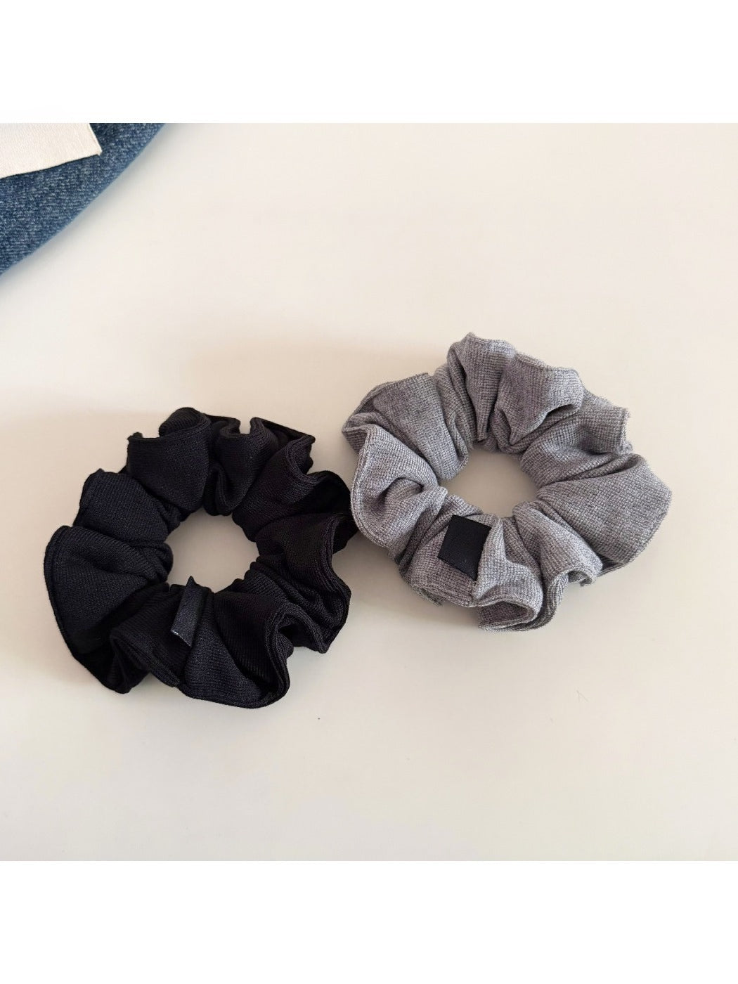 Gifty - Soft Versatile Knitted Scrunchie