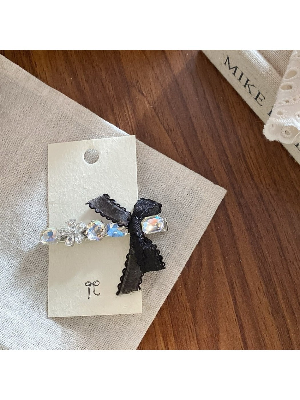Beau - Elegant Beaded Bow Hair Clip