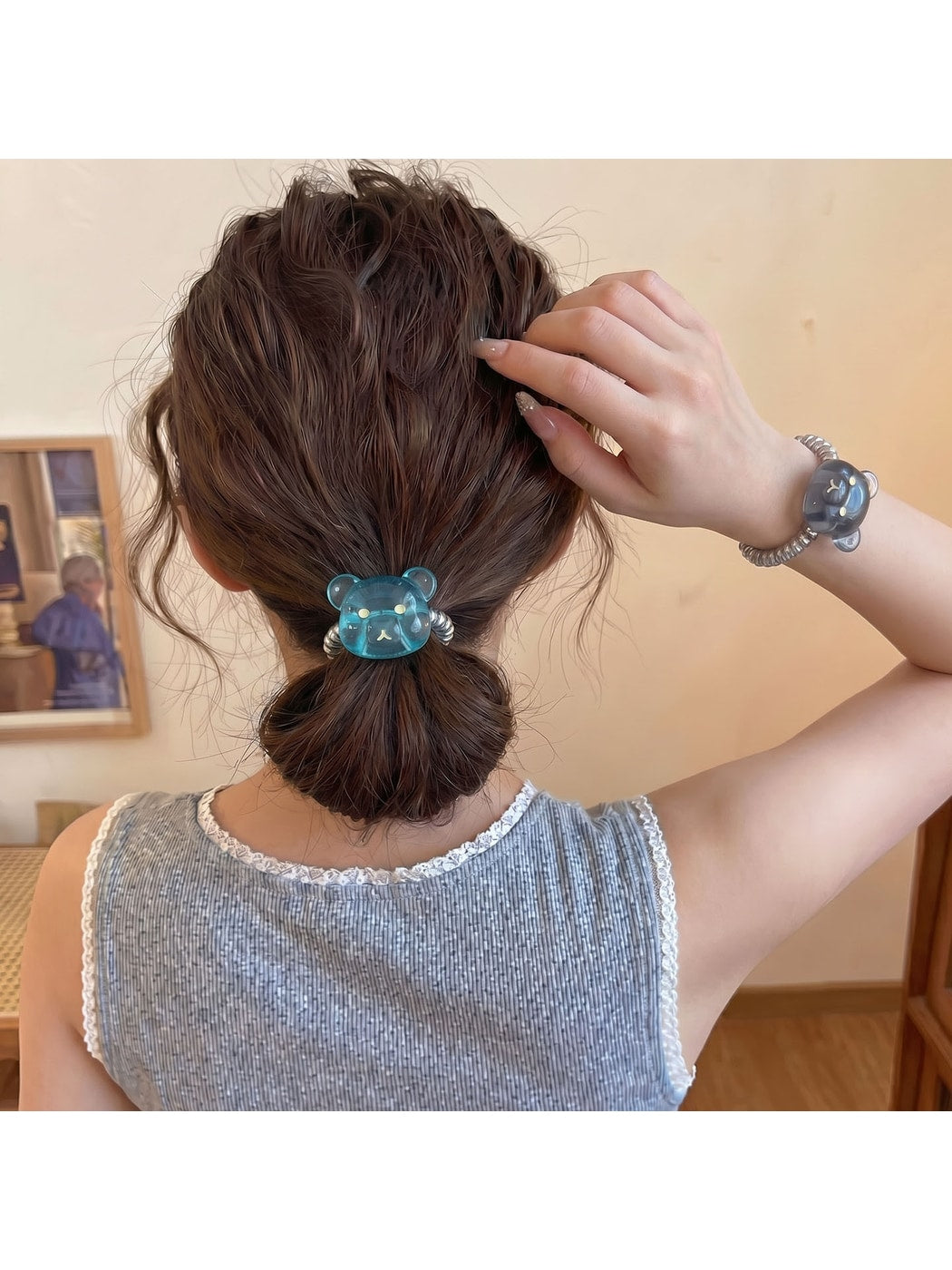 Gifty - Cute Bear Detail Plastic Coil Spiral Hair Tie