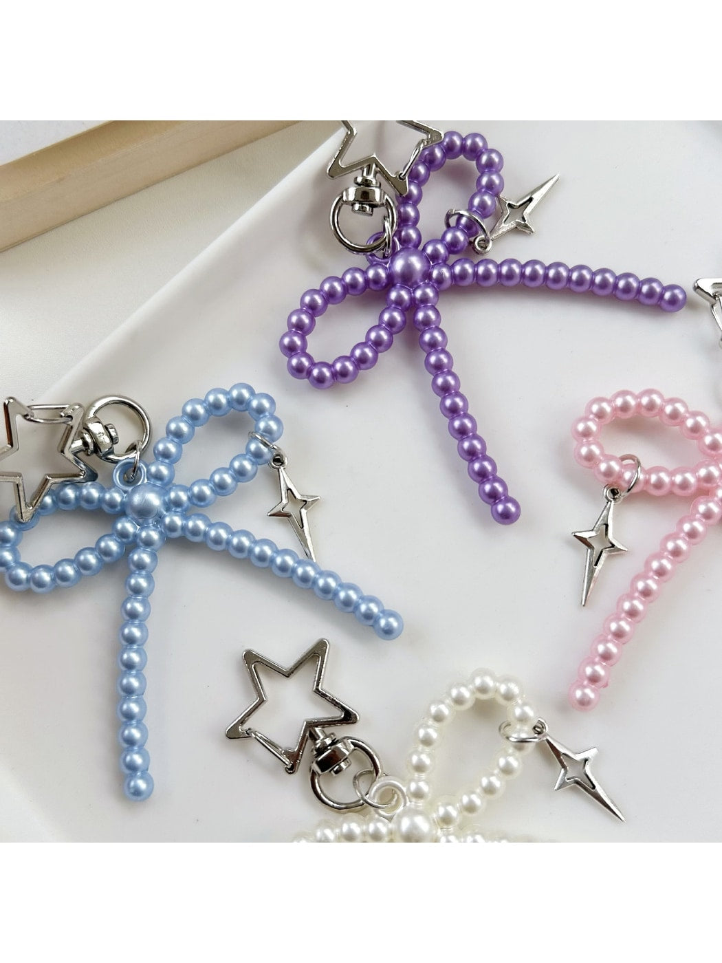 Keypus - Beaded Bow Star Detail Decorative Keychain