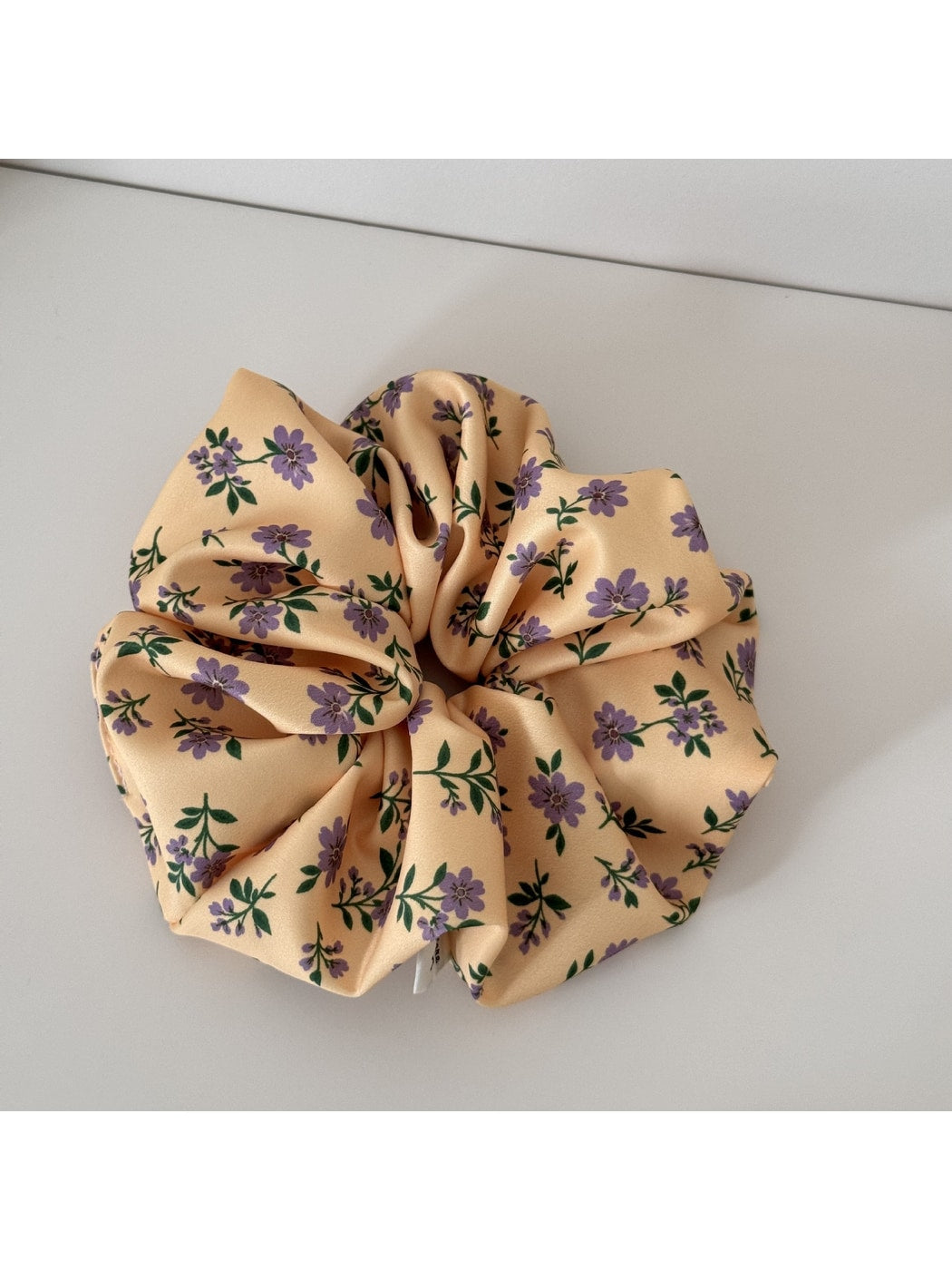 Gifty - Sweet Floral Pattern Polyester Hair Tie Scrunchie