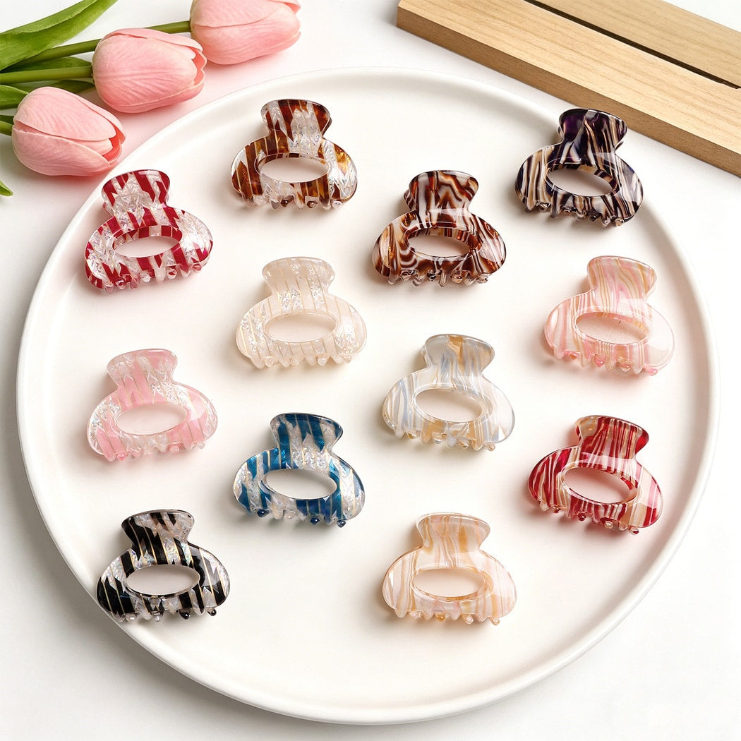 Beau - Glossy Striped Openwork Claw Clip