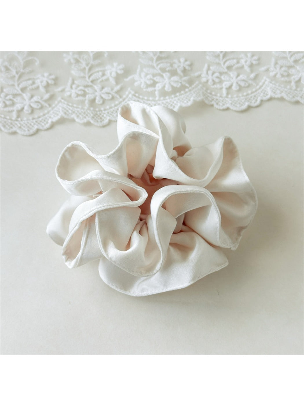 Gifty - Satin Crinkle Scrunchie Hair Tie