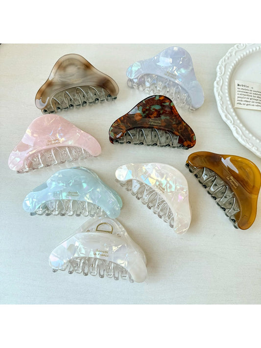 Beau - Chic Semi Circular Hair Claw Clip