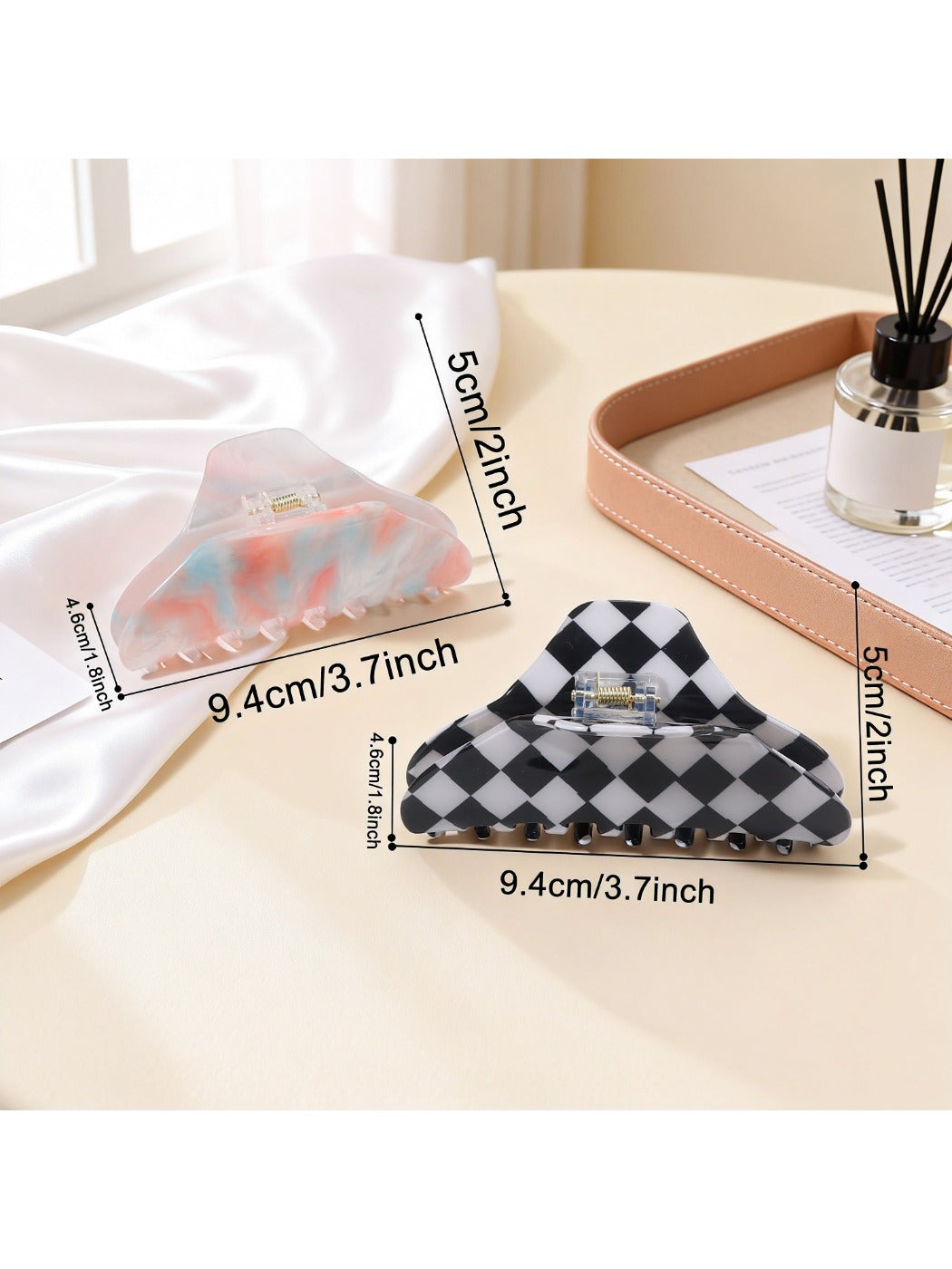 Beau - Stylish Crescent Shaped Hair Claw Clip