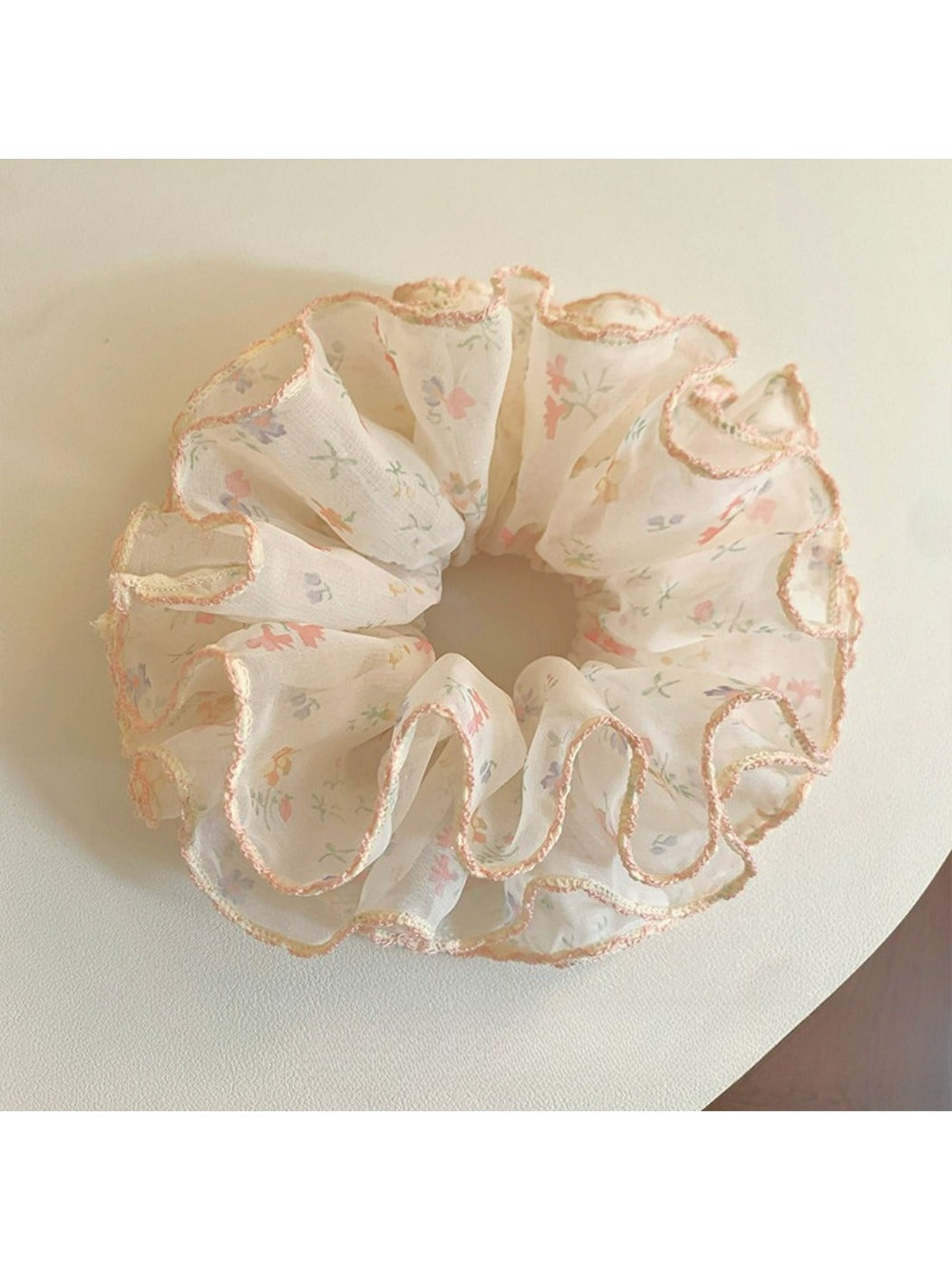 Gifty scrunchie with soft chiffon fabric and small floral design