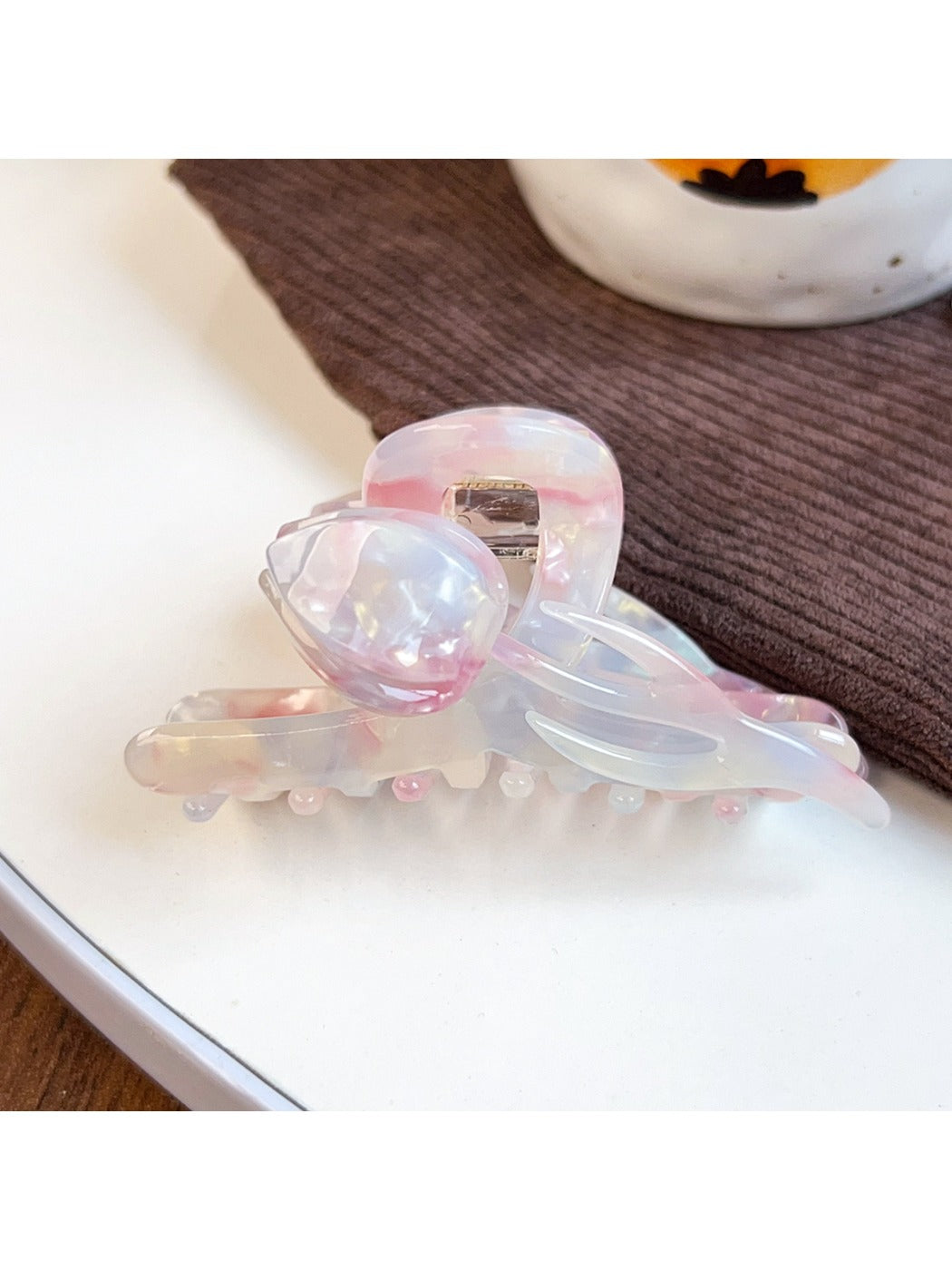 Beau - Sweet Floral Tulip Shape Hair Claw Clip