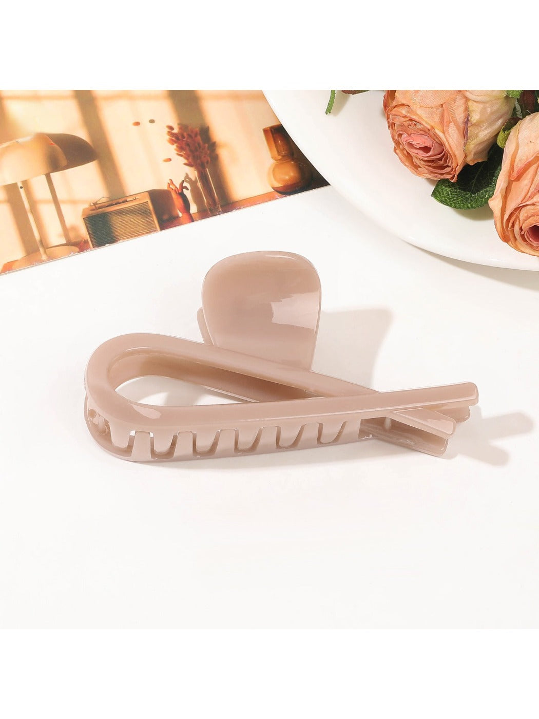 Beau - Dolphin-Shaped Claw Clip