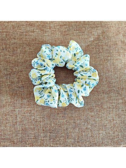 Gifty - Floral Print Polyester Fabric Ponytail Scrunchie