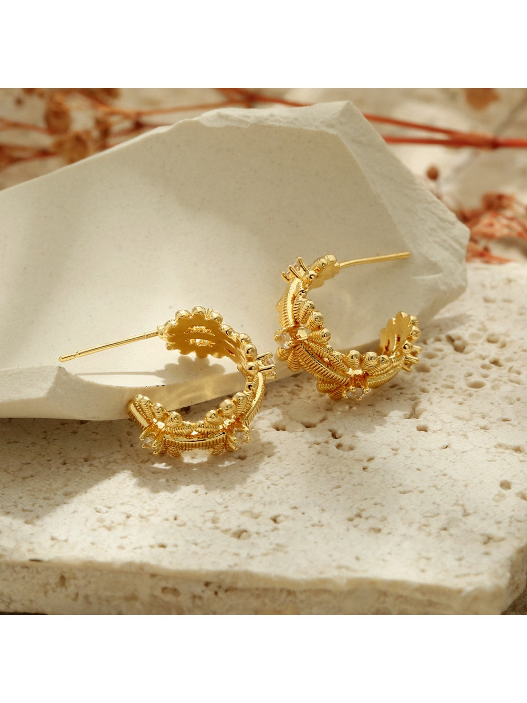 Earedge - Gold Tone Floral Openwork Textured Earrings