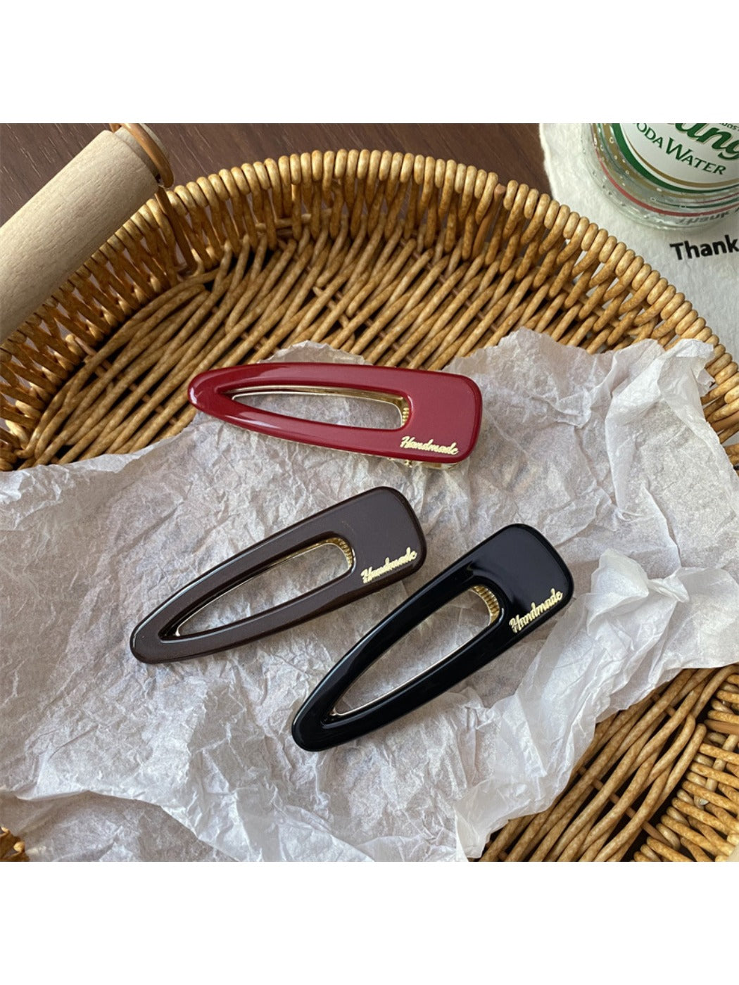 Beau - Vintage Openwork Triangle Hair Clip
