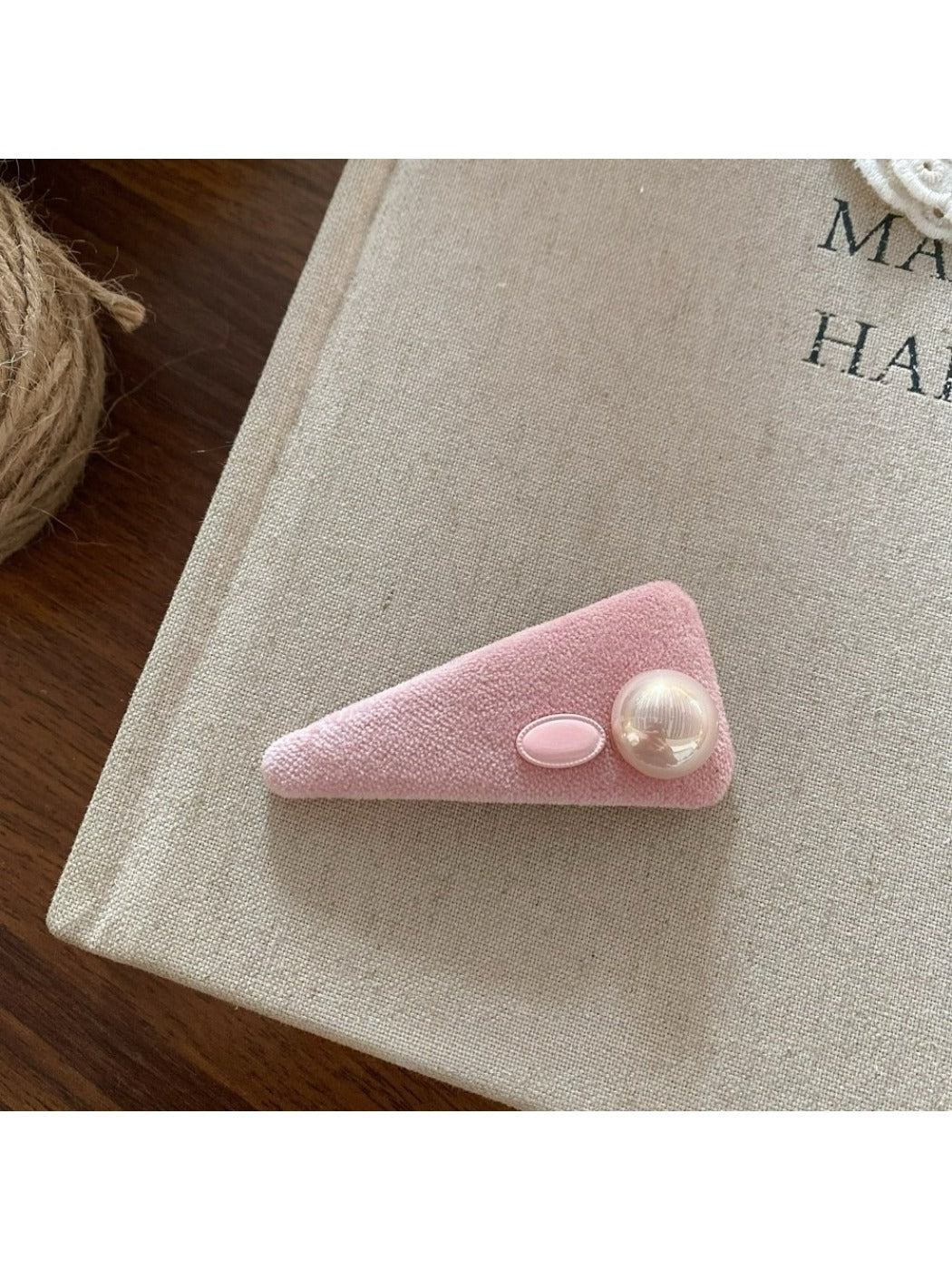 Beau - Cute Geometric-Shape Hair Clips