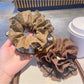 Gifty - Simple Retro Lace Scrunchie